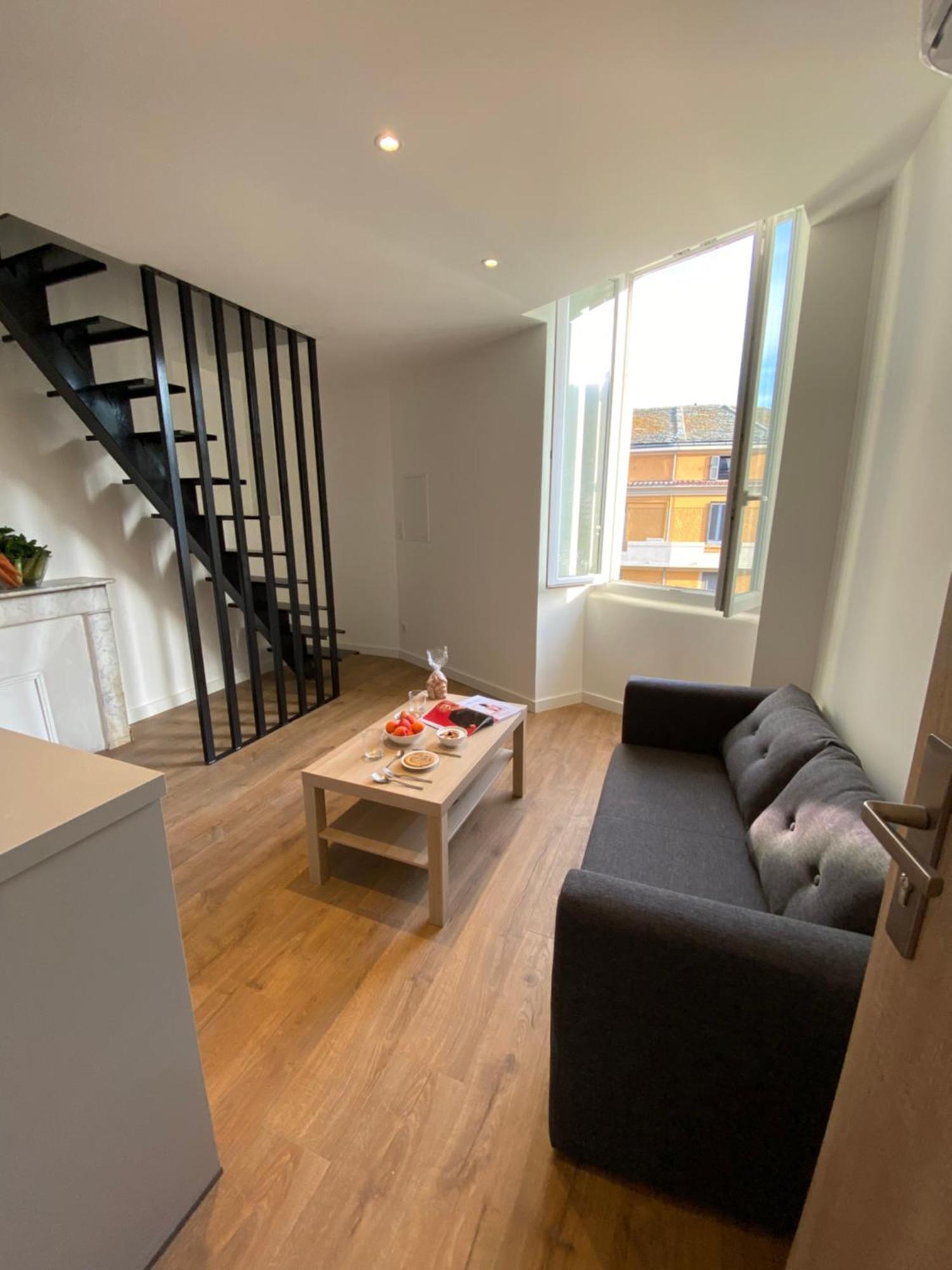 Plein Centre Bastia Apartment Coventry Exterior foto